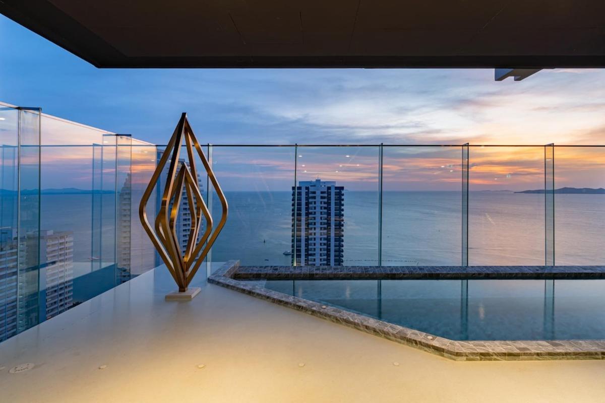 Apartment New! The Panora 1br King Seaview Penthouse Pattaya