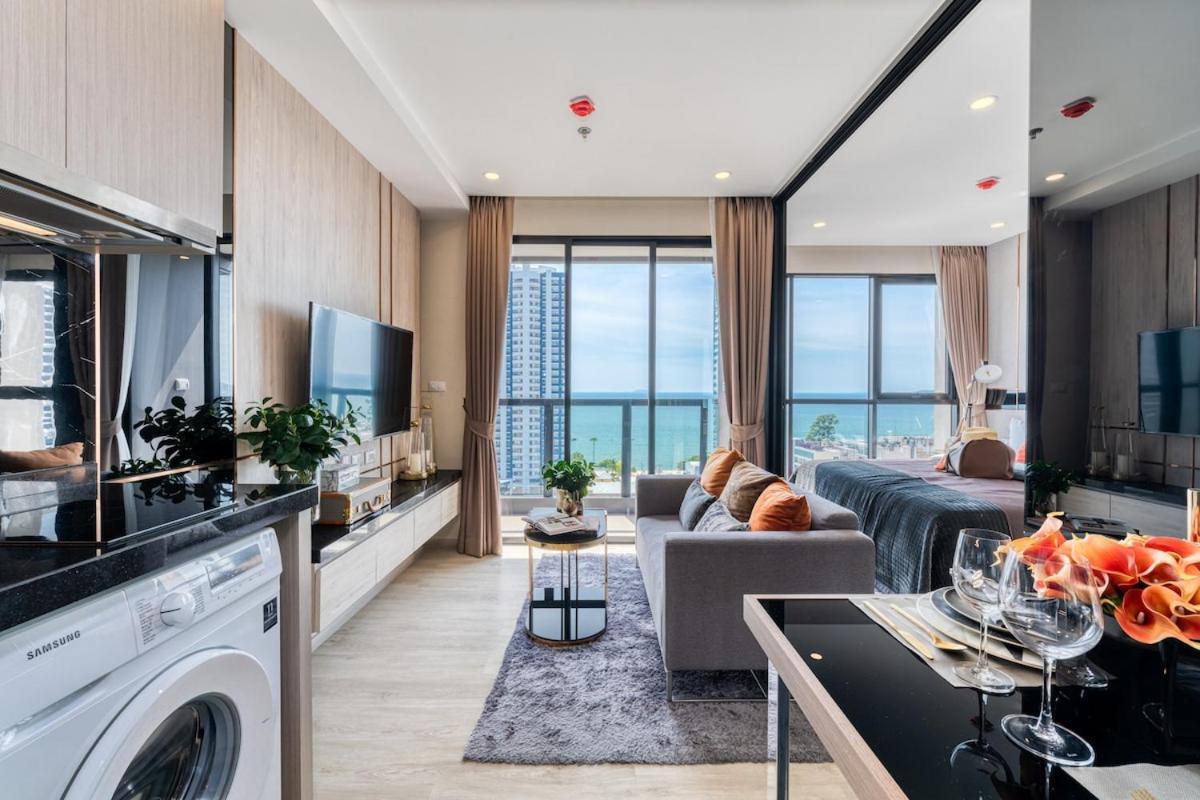 New! The Panora 1br King Seaview Penthouse Pattaya